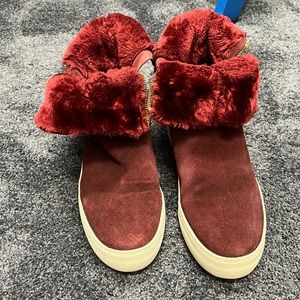 J Slides Wine Color Fur Lined Bootie Size 8.5